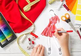 DIPLOMA IN FASHION DESIGNING